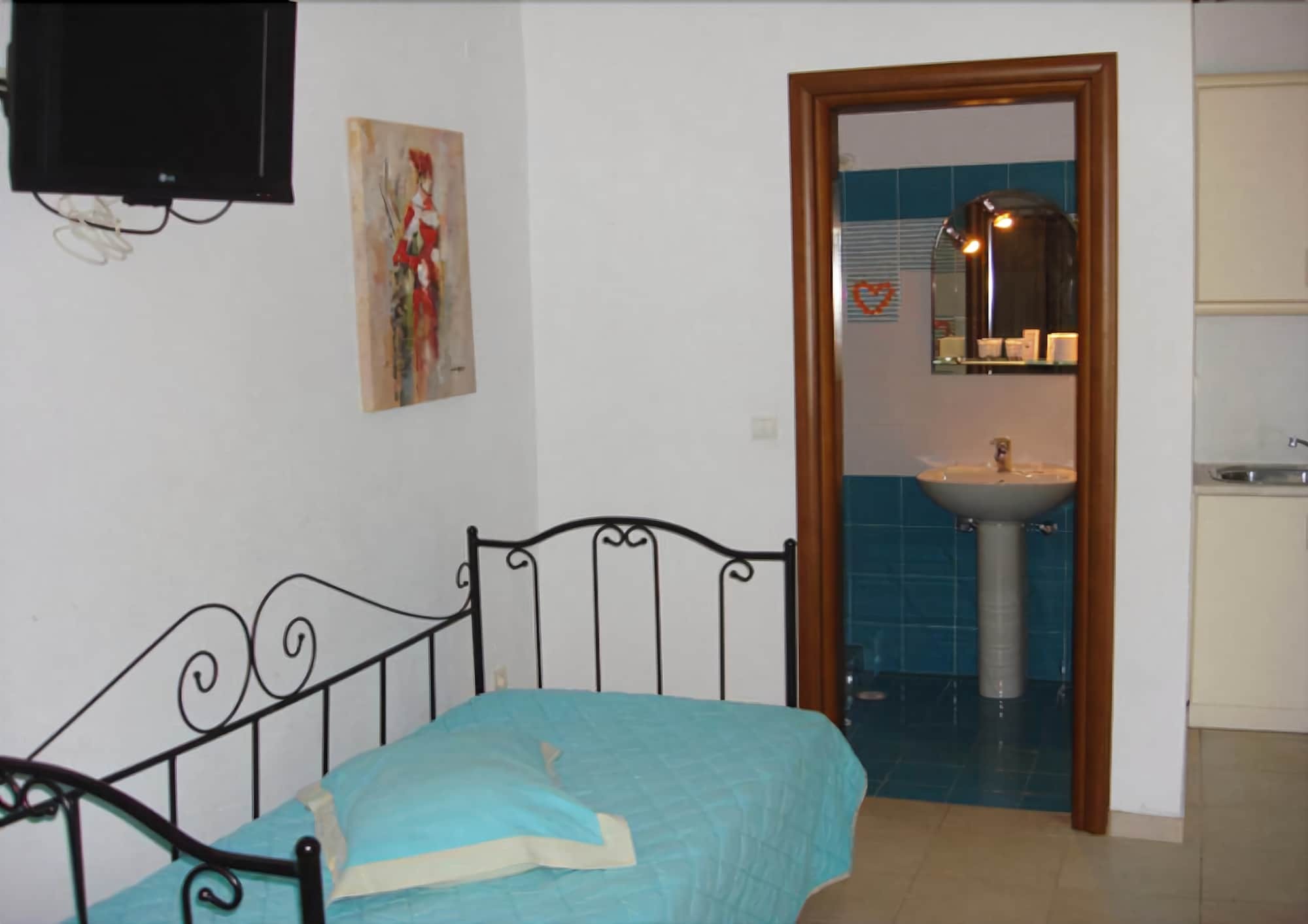 Loukia Apartments Artemonas Esterno foto